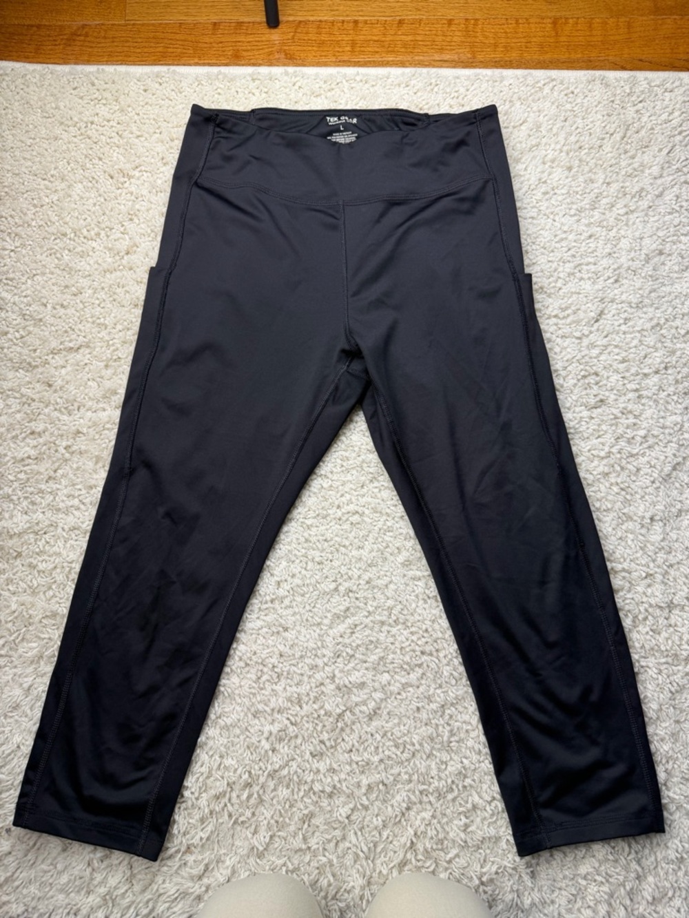 Women’s Large Cropped Tek Gear Leggings